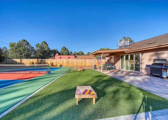 Pickleball Paradise! *
